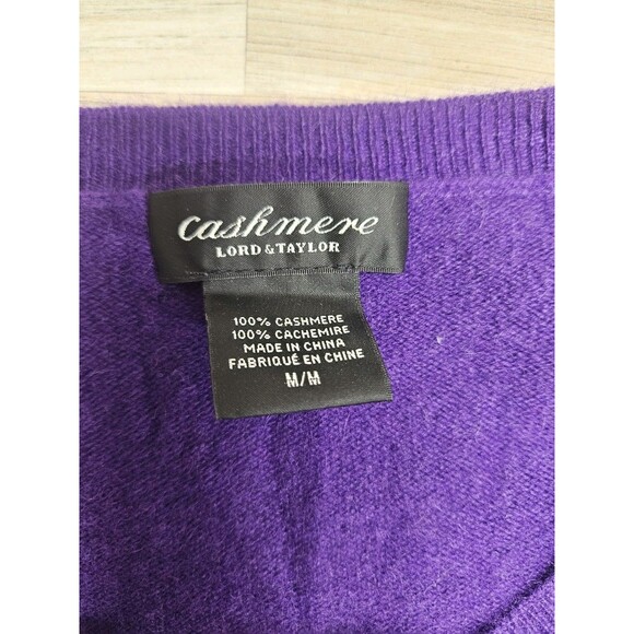 Lord & Taylor Womens Purple Cashmere Cardigan Size Medium Button Up - Picture 7 of 8
